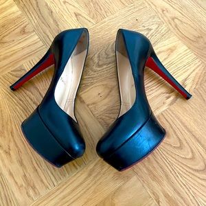Christian Louboutin Bianca Pumps, Black Leather